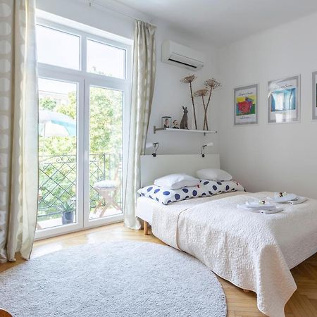 Gorgeous Flat Right Near The City Center 布达佩斯 外观 照片