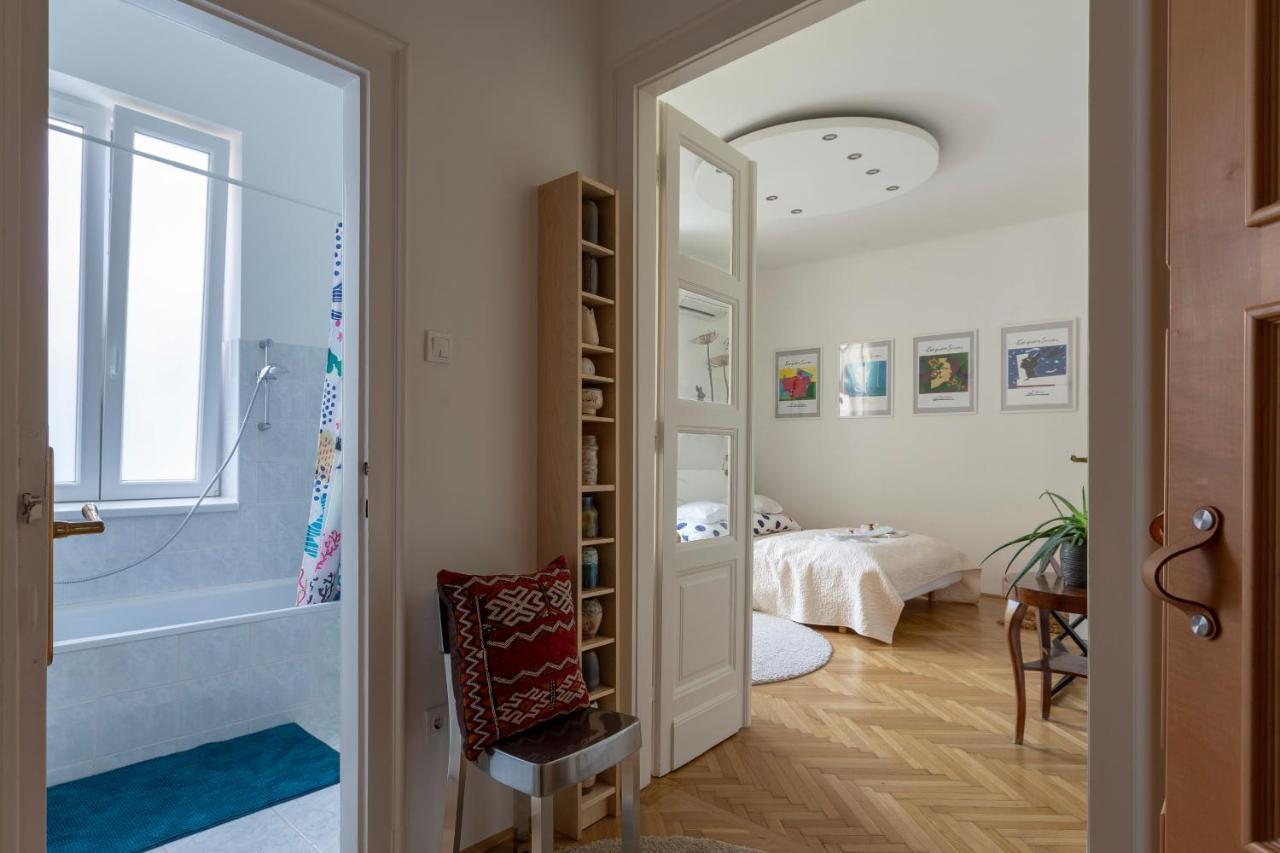 Gorgeous Flat Right Near The City Center 布达佩斯 外观 照片