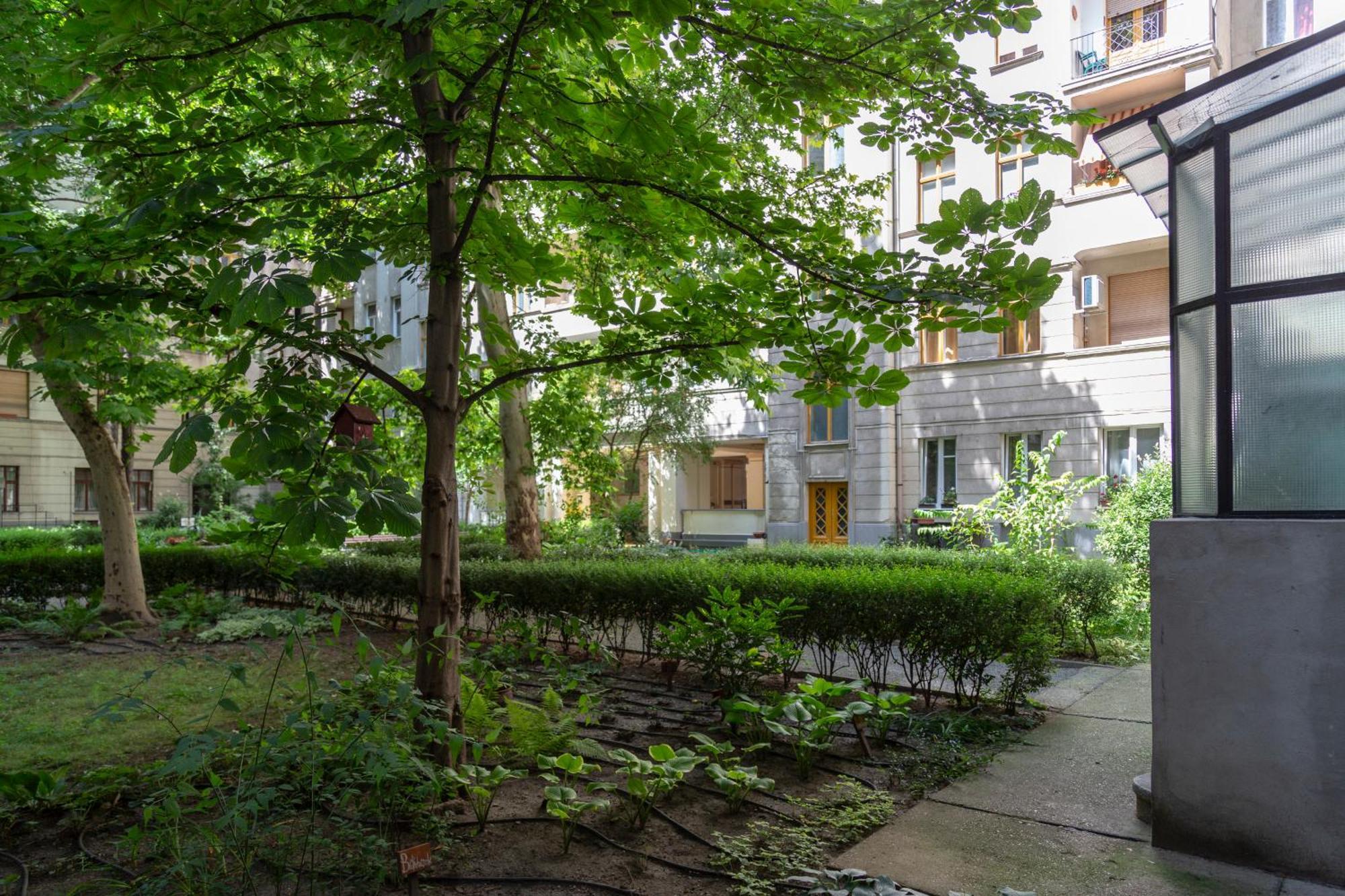 Gorgeous Flat Right Near The City Center 布达佩斯 外观 照片